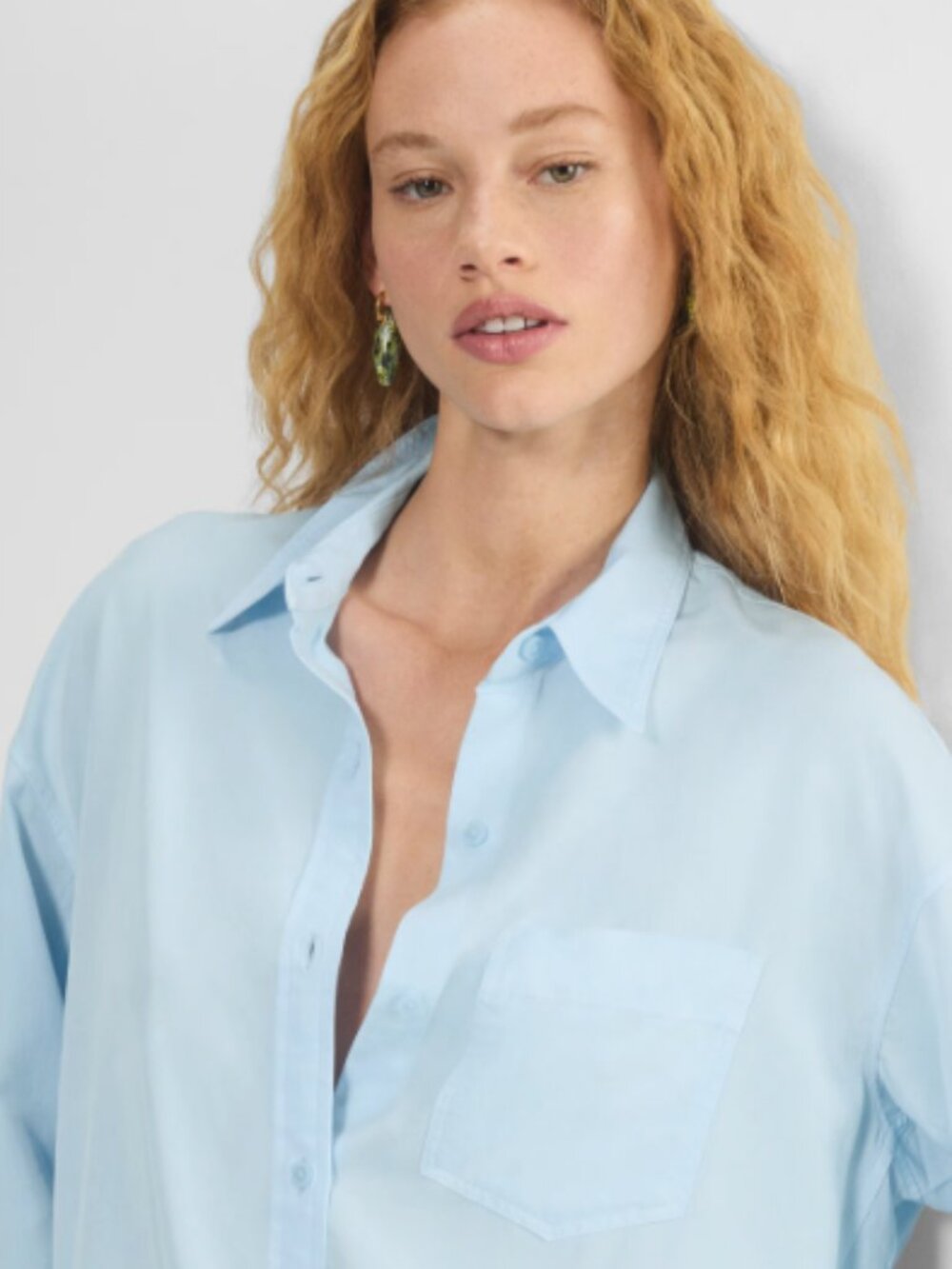 95% NEW ARITZIA SET, PRICE FOR BOTH - Picture 3 of 9